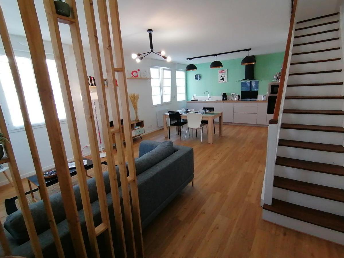 Holiday home Proche Gare Et Centre-ville. Tres Bon Emplacement. Poitiers